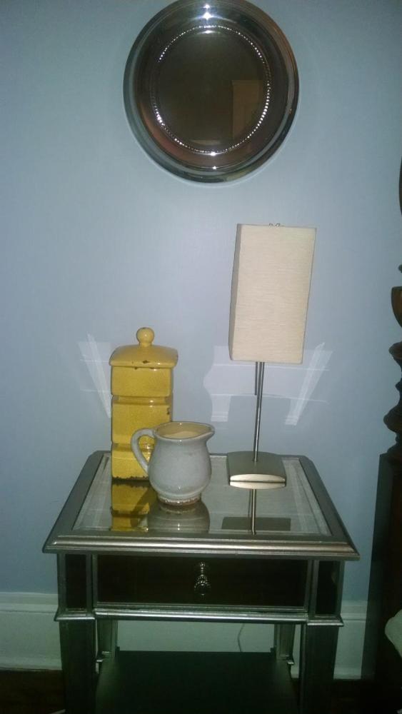 Deluxe Queen Suite interior
